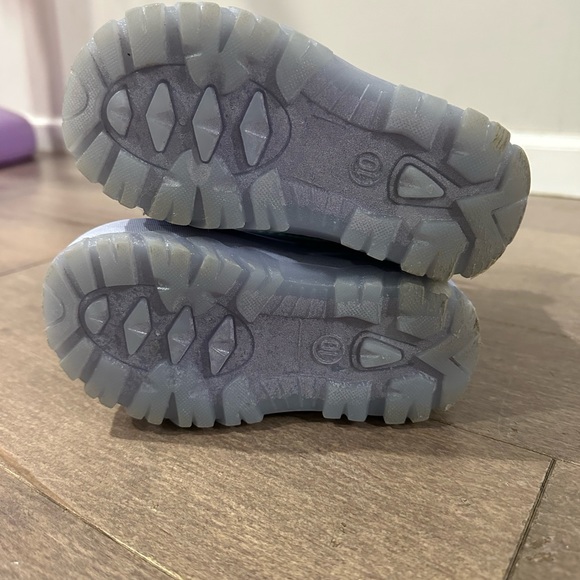 Frozen winter snow boots toddler size 10 Disney’s Frozen slippers size 9/10 - Picture 5 of 12